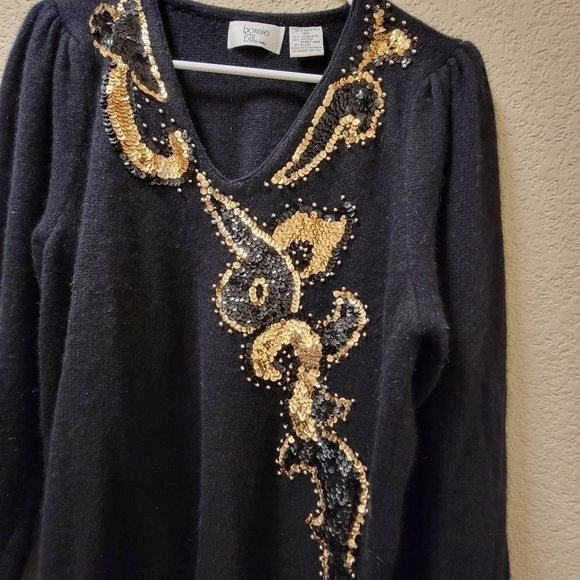 Bonnie and Bill by Holly Sweater lambs wool and angora rabbit - Picture 2 of 4